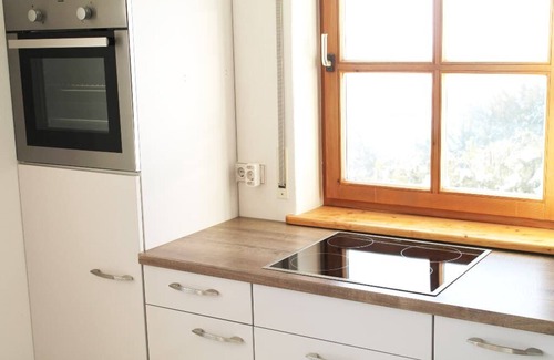 Buchet Apartment | 90qm große FeWo im ersten Stock mit Kachelofen