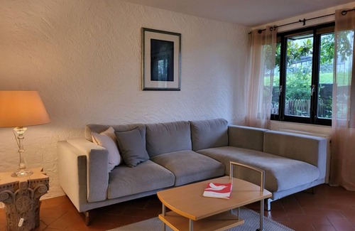 Brusino Arsizio Apartment | 92 m² Apartment ∙ 2 bedrooms ∙ 4 guests