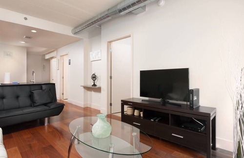 Center City West Apartment | 93 m² Apartment ∙ 2 bedrooms ∙ 5 guests