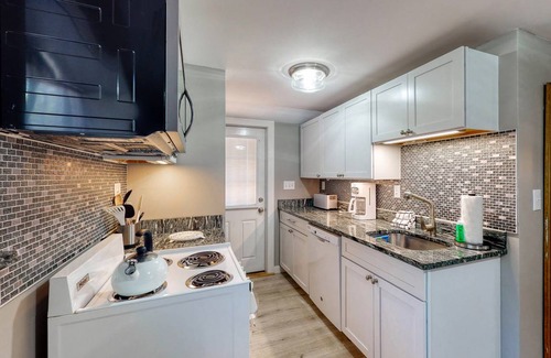 Hulls Cove House | 93 m² House ∙ 2 bedrooms ∙ 5 guests