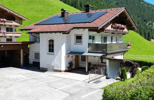 Madseit Apartment | 95 m² Apartment ∙ 3 bedrooms ∙ 5 guests