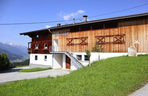Mittersill Apartment | 95 m² Apartment ∙ 3 bedrooms ∙ 8 guests