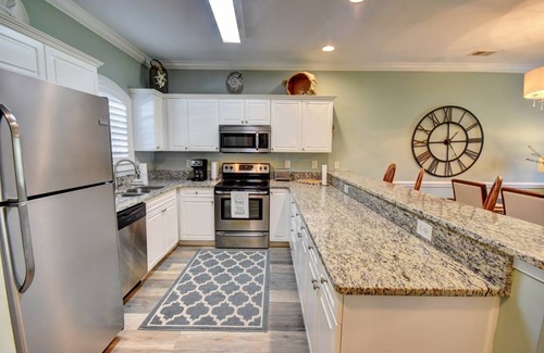 Central Myrtle Beach Condo | 95 m² Condo ∙ 2 bedrooms ∙ 6 guests