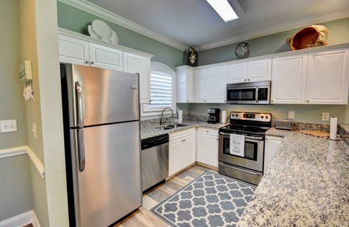 Central Myrtle Beach Condo | 95 m² Condo ∙ 2 bedrooms ∙ 6 guests