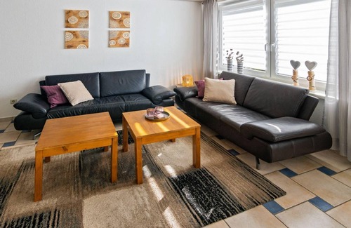 Neßmersiel House | 95 m² House ∙ 3 bedrooms ∙ 6 guests