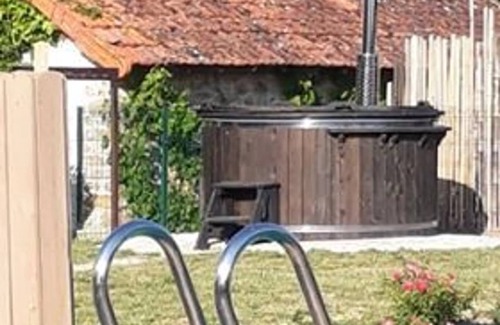 Le Menoux House | 95 m² House ∙ 3 bedrooms ∙ 6 guests