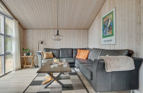 Torup Strand House | 95 m² House ∙ 4 bedrooms ∙ 10 guests