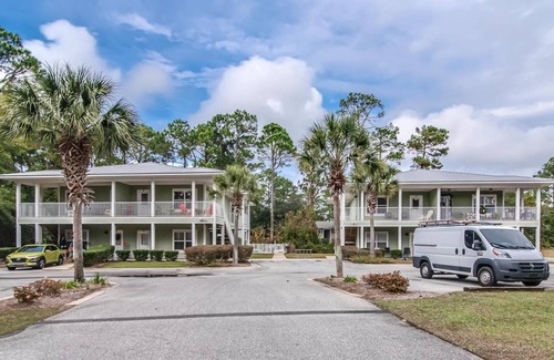 Gulf Shores Condo | 96 m² Condo ∙ 2 bedrooms ∙ 6 guests