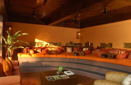 Bang Sare Villa | 9600 m² Villa ∙ 9 bedrooms ∙ 24 guests