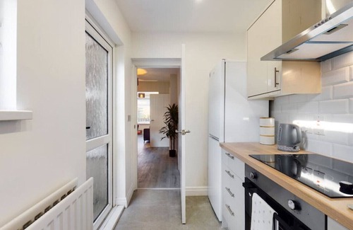 Belfast City Centre House | 99 Broadway · It's Broadway Baby!
