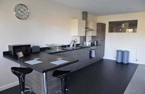 Ipswich Apartment | 99 m² Apartment ∙ 2 bedrooms ∙ 4 guests