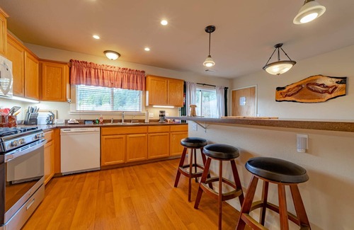 Berry Glenn House | 9A Prairie Creek Suite at the Meadow Site
