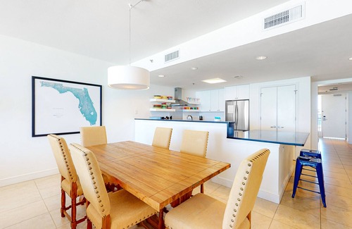 Navarre Beach Condo | 9th Floor Gulf-Front Condo w/Plenty Of Resort Amenities, Close To Dining