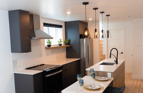 Saint-Joseph-du-Lac Apartment | A 100m du Transport en Commun, Proche de la Place D'oka et du Parc Aquatique