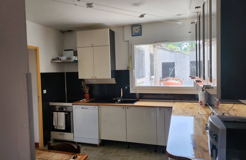 Martigues House | A 3 mn à Pied de L'étang de Berre, Grande Maison 4 ch. Jardin Clôturé de 1000m²