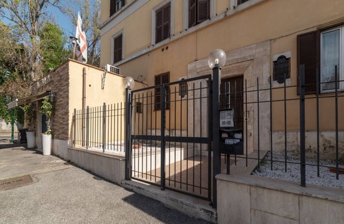 Trionfale Apartment | a 5 Minuti da MM Cipro Apartment