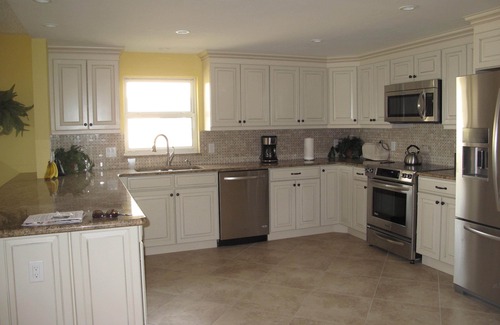 Vanderbilt Beach Condo | A beach slice of Paradise