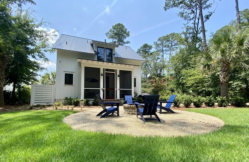 Palmetto Bluff House | A Beautiful Home in Moreland Village! - Complimentary Golf Cart/Bikes!