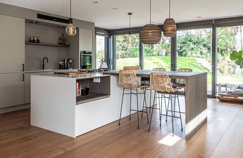 Zandvoort Villa | A beautiful modern, characteristic and spacious villa in Zandvoort.