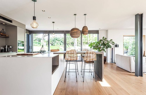 Zandvoort Villa | A beautiful modern, characteristic and spacious villa in Zandvoort.