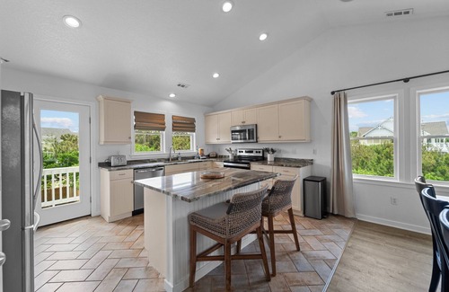 Nags Head House | A Block from the Ocean - Old NH Place with Heated Saltwater Pool.