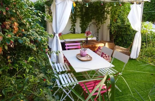 Le Mourillon Apartment | A bohemian garden 2 steps from the beaches, in the heart of Mourillon