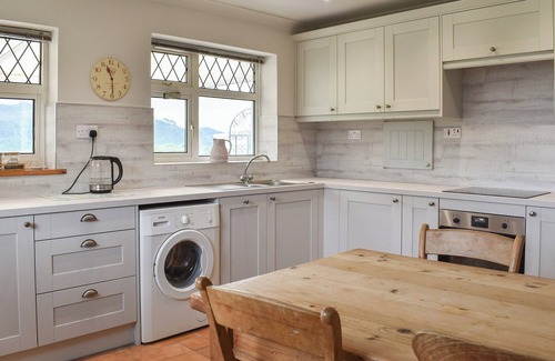 Tyn-y-Groes Cottage | A charming and homely detached cottage all set out on one level.