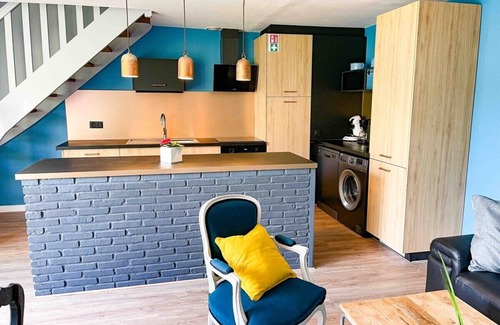 Yffiniac Cottage | A charming old farm, close the sea