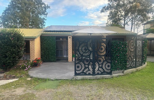 Browns Plains House | A classic and luxurious Ensuite