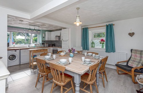 Cemaes Bay House | A coastal property that sleeps 8 guests in 4 bedrooms