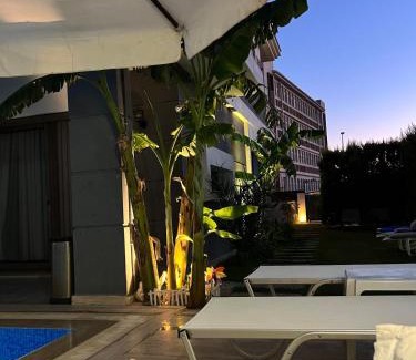 Cesme Villa | A comfortable villa with pool in Cesme VillaAtasoy