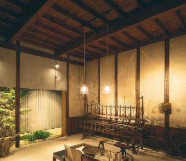 Kamigyo House | A day in khaki - Muromachi