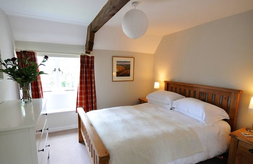 Glastonbury Cottage | A delightful Cottage in a lovely garden.