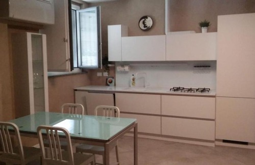 Isola Apartment | A due passi dal bosco verticale