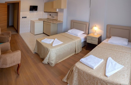Ayvalik Hotel | A. Emreli Suite Hotel