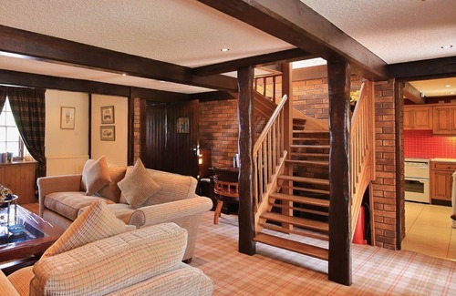Crail Cottage | A fabulous traditional cottage - full of character - sleeps 6
