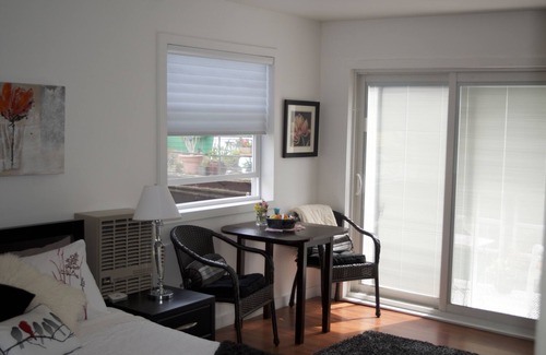 James Bay Bed & Breakfast | A Float Home B&B in Fisherman’s Wharf