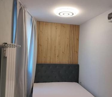 Iasi Apartment | A G Studio's Palas-Iasi