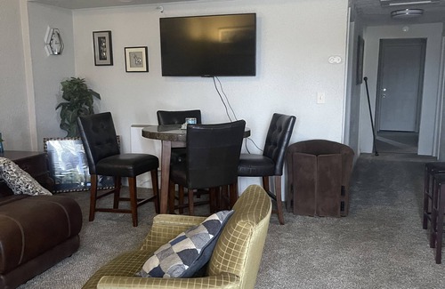 Pahrump House | A GEM IN THE DESERT