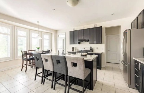 Durham Region House | A Getaway in Windfields