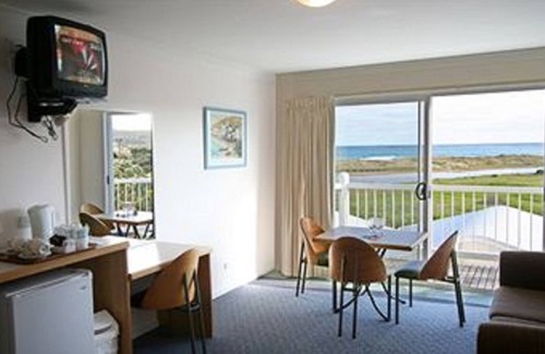 Apollo Bay Hotel | A Great Ocean View Motel