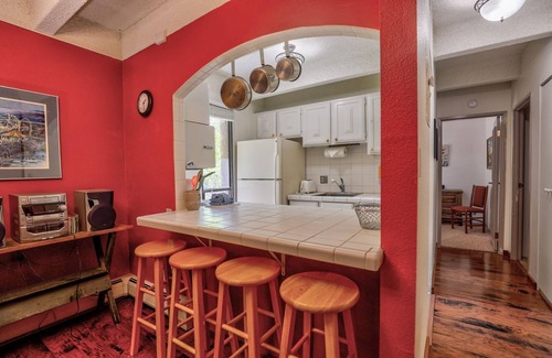 Frisco Condo | A great value for those who want to do some skiing or boarding inexpensively. Ten Mile Island is a 2 bedroom, 2 bath condo just off Main Street in Frisco.