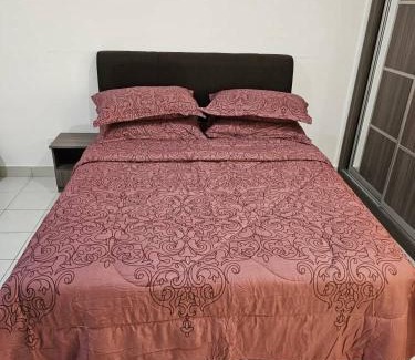 Central Seberang Perai Apartment | A&H Homestay Seberang Jaya with Swimming Pool & 3 Bedroom AC
