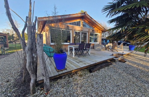 Vendays-Montalivet Villa | A haven of peace. For families. Friends. 10 mn from the Atlantic Ocean.