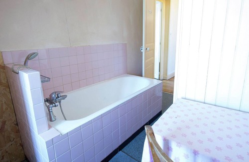 Saint-Honore-les-Bains House | A house suitable for groups and families