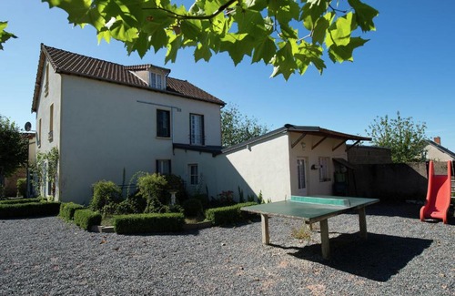 Saint-Honore-les-Bains House | A house suitable for groups and families