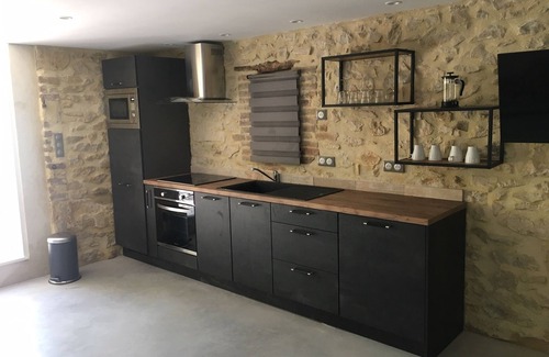 Connaux Other | A huge 4 people flat in a Provence formhouse