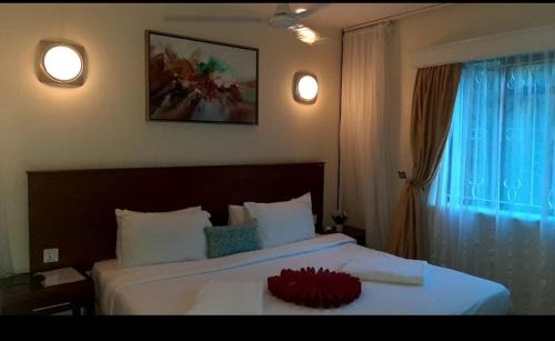 Westlands House | A&L SUITES Lantana Road
