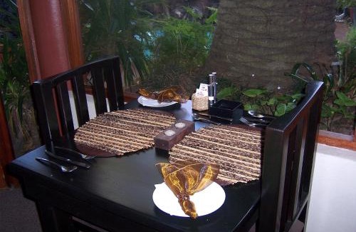 Walmer House | A La Martha's Air-Port Guest House