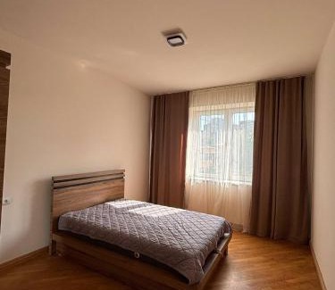 Arabkir Apartment | A large and beautiful apartment on Komitas